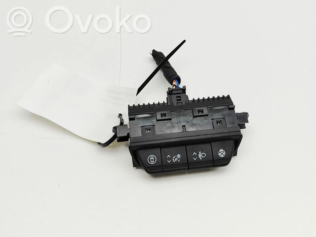 Un conjunto de interruptores   283E83752R