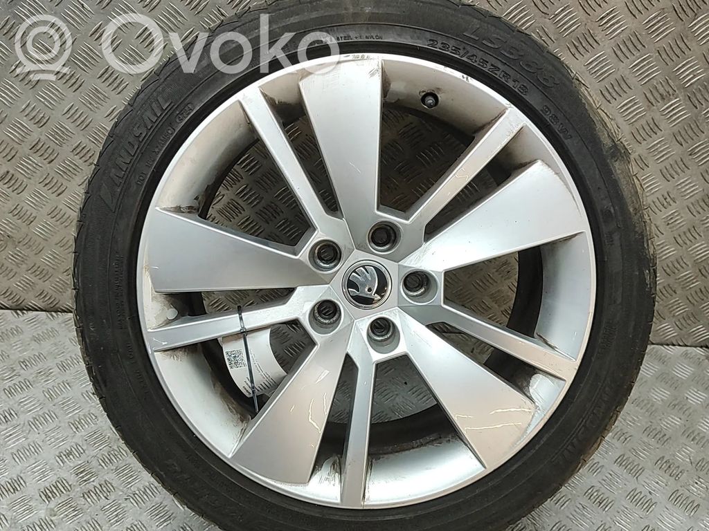 Skoda Superb B8 (3V) R18-alumiinivanne
