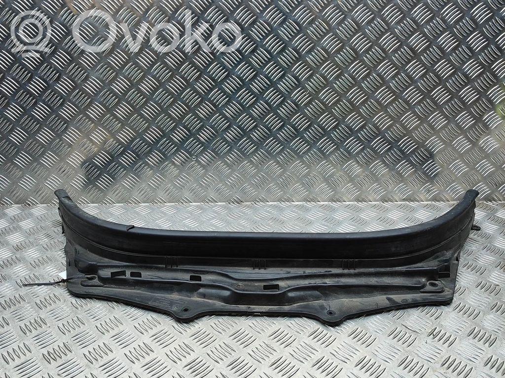 Muu moottoritilan osa   7340207