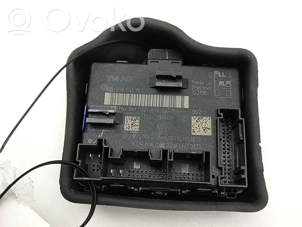 Audi Q3 F3 Door control unit/module 
