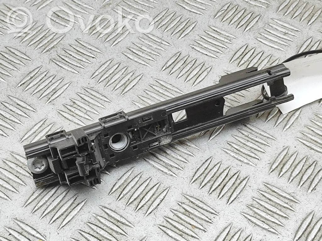 Mercedes-Benz S C217 Turvavyön korkeudensäädin