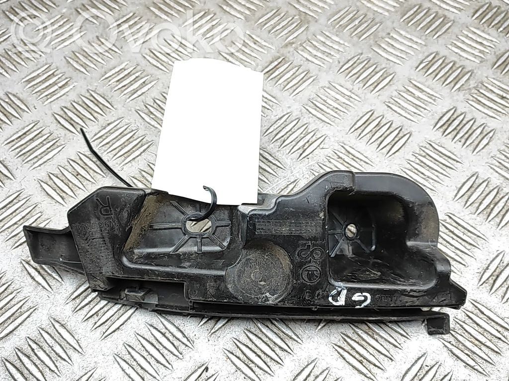 Skoda Superb B8 (3V) Support de pare-chocs arrière