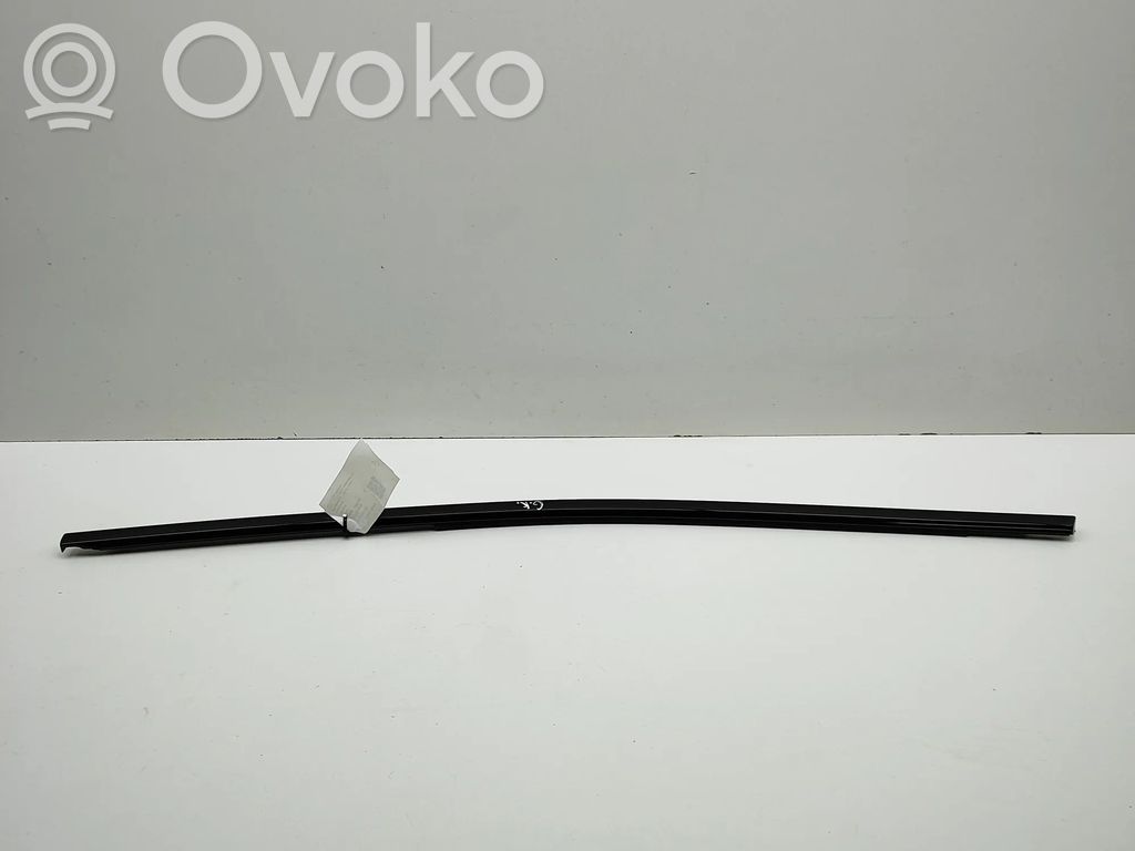 Volvo EX30 Rivestimento modanatura del vetro della portiera posteriore