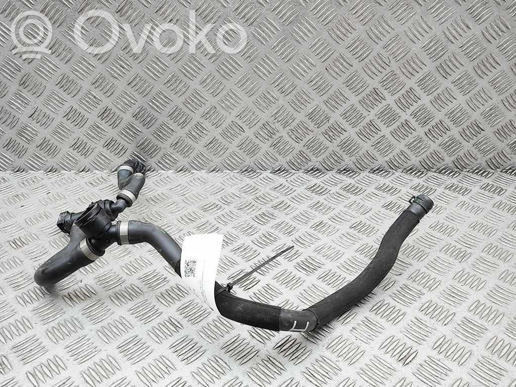 BMW X4 G02 Tubo flessibile del liquido di raffreddamento del motore 