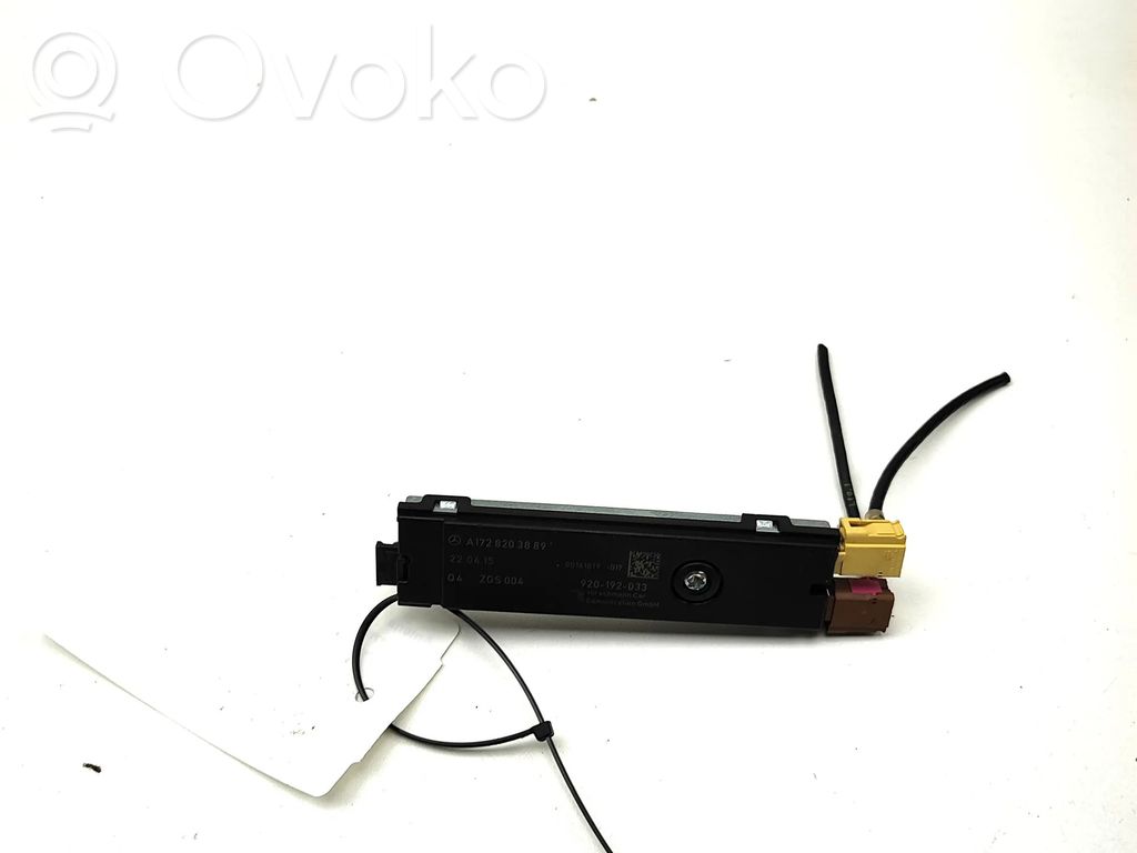 Mercedes-Benz SLK R172 Antenos stiprintuvas 