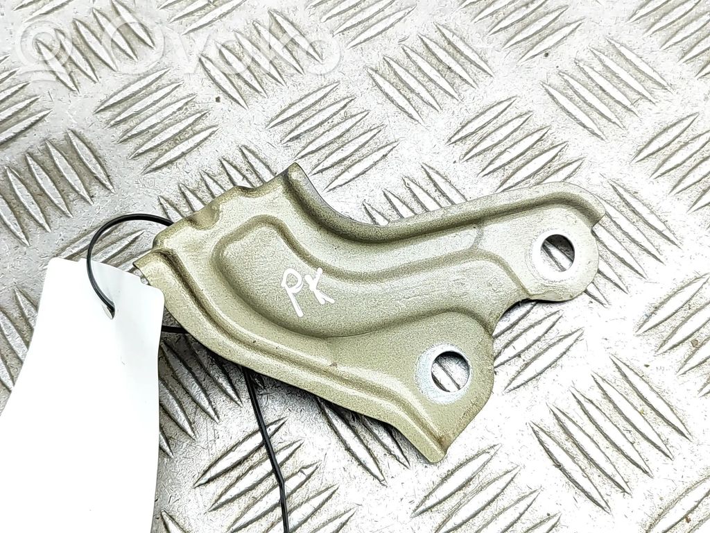 Cupra Born Bridă fixare aripă față 