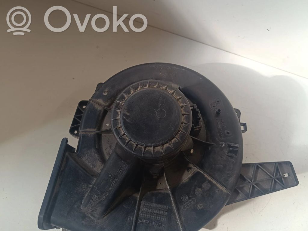 Audi A2 Wentylator nawiewu / Dmuchawa 