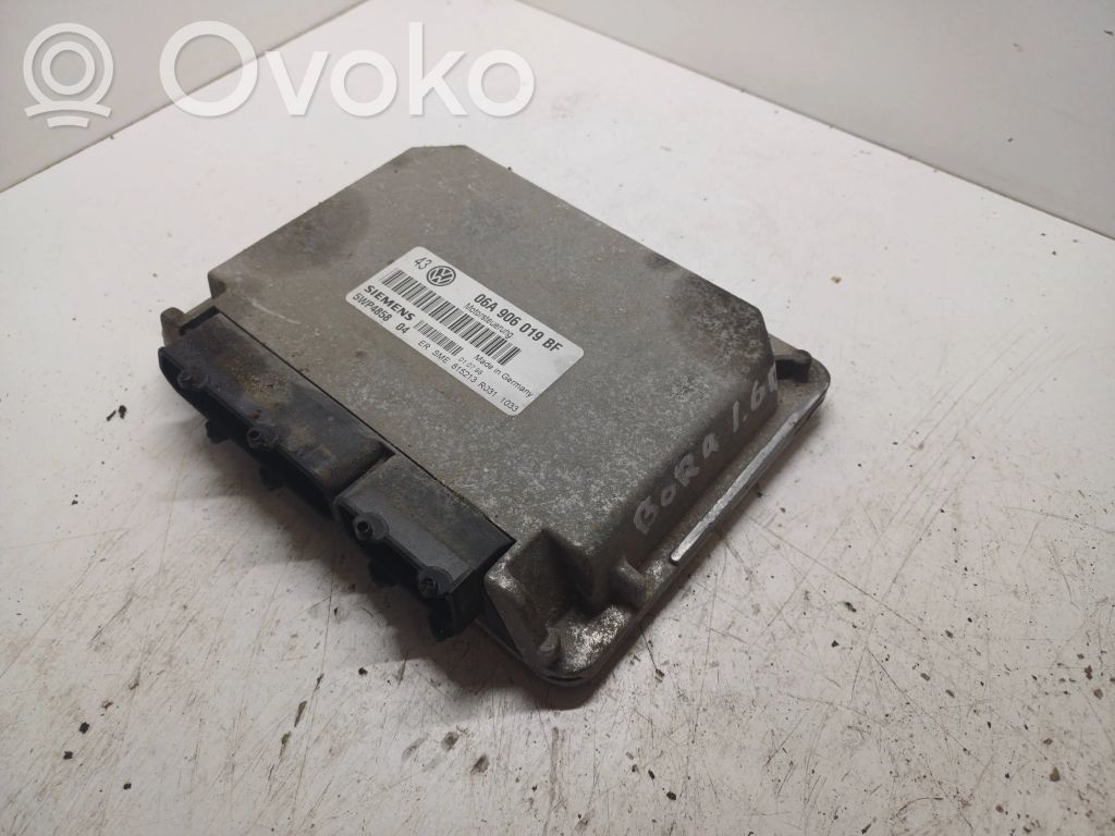 Volkswagen Golf IV Engine control unit/module 