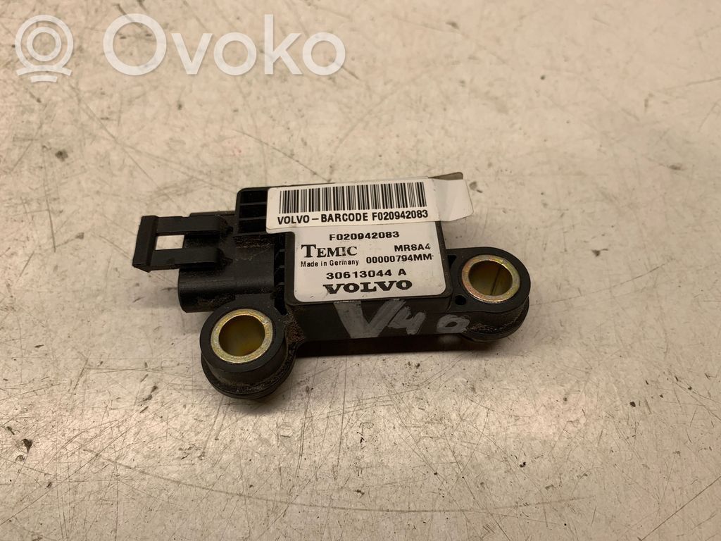 Volvo S40, V40 Sensor impacto/accidente para activar Airbag 