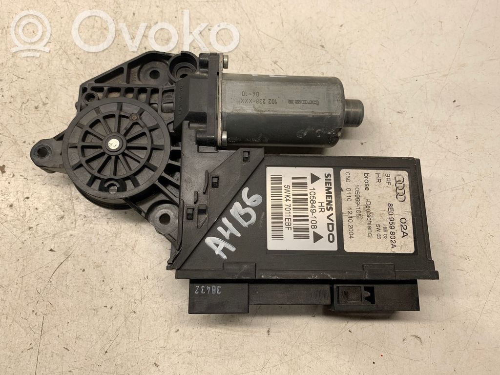 Audi A4 S4 B6 8E 8H Silnik regulatora szyby drzwi przednich 
