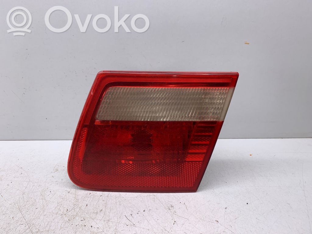 BMW 3 E46 Tailgate rear/tail lights 