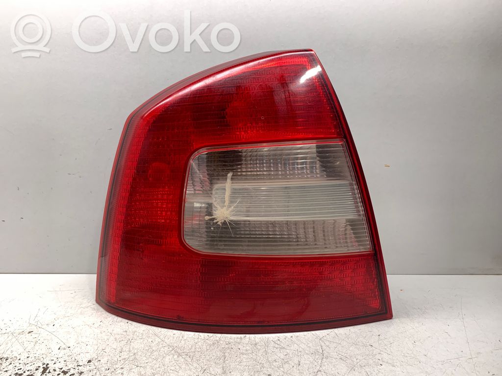 Lampa tylna   1Z5945095B,VP4SSHX13441B