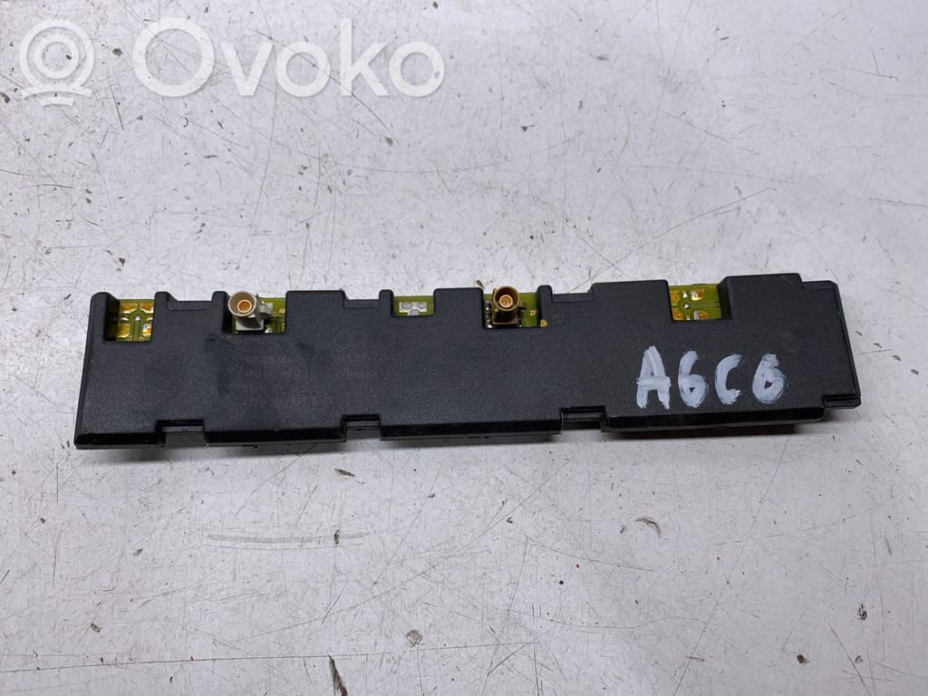 Audi A6 S6 C6 4F Antenos stiprintuvas 