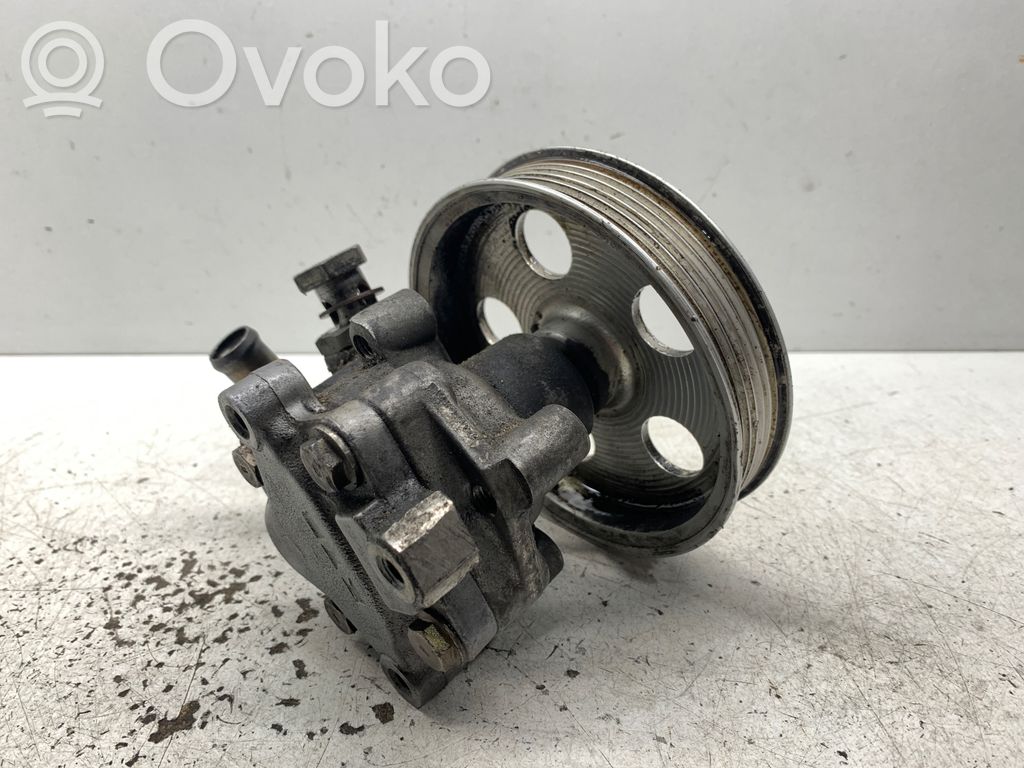 Audi A4 S4 B6 8E 8H Stūres pastiprinātāja sūknis 