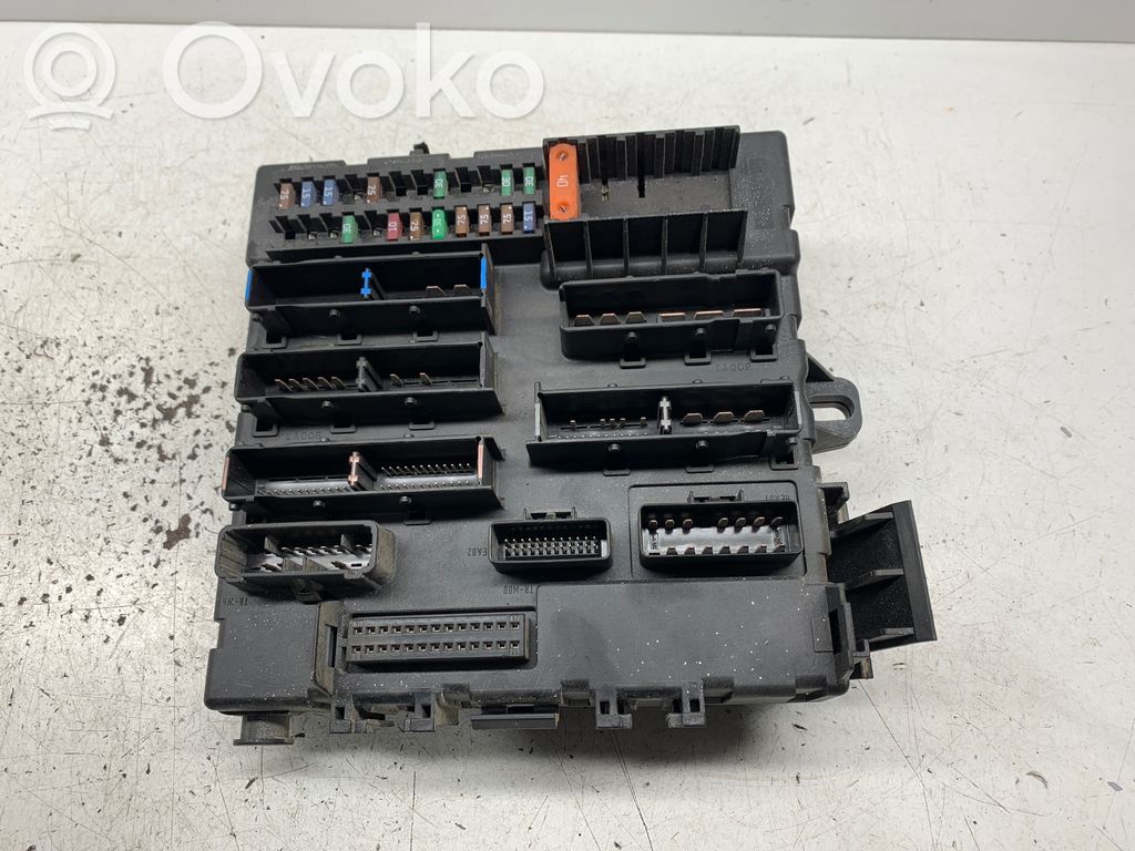 Saab 9-3 Ver2 Drošinātāju bloks 