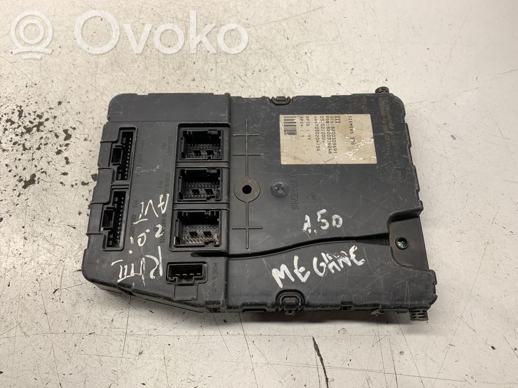 Renault Megane II Fuse module 