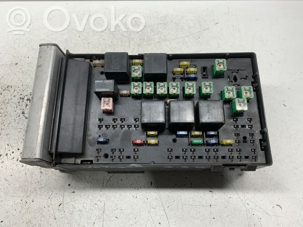 Chrysler Voyager Fuse module 
