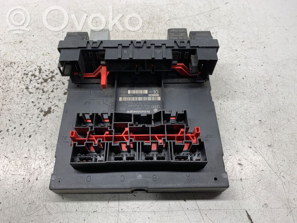 Volkswagen PASSAT B6 Comfort/convenience module 