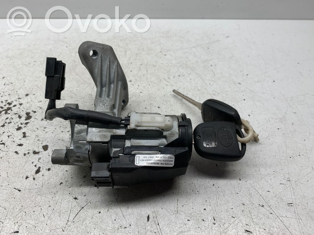 Toyota Corolla E120 E130 Ignition lock 