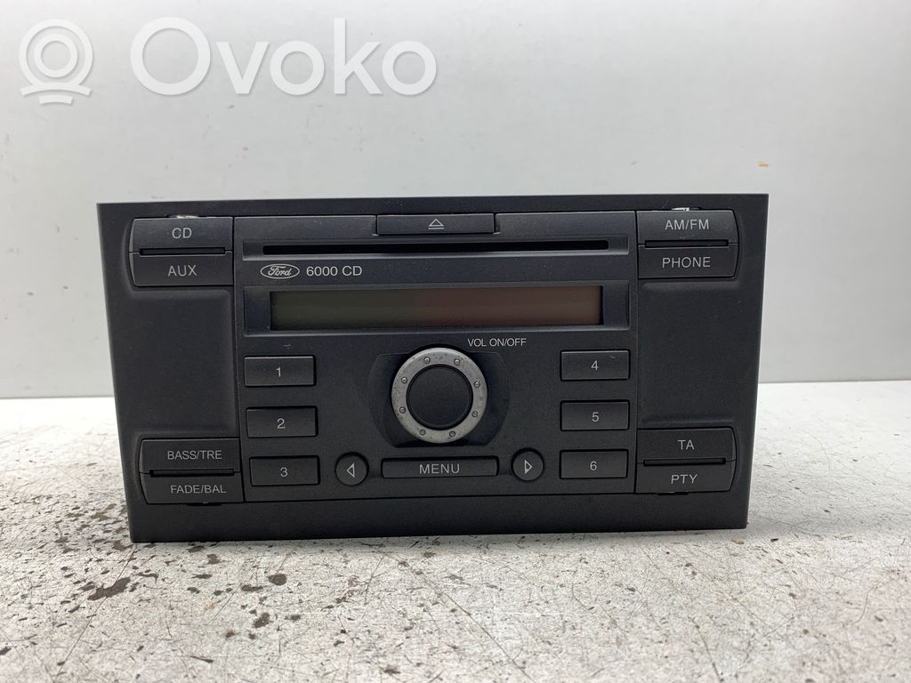 Panel / Radioodtwarzacz CD/DVD/GPS   10R021645,5S7T18C815AE,021645,M074467