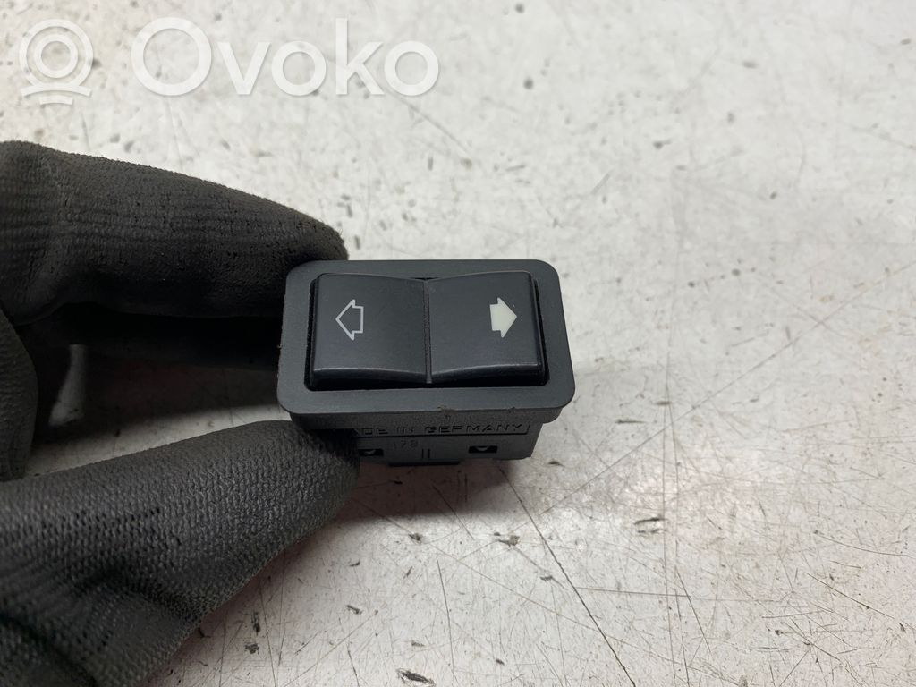 BMW 5 E39 Electric window control switch 