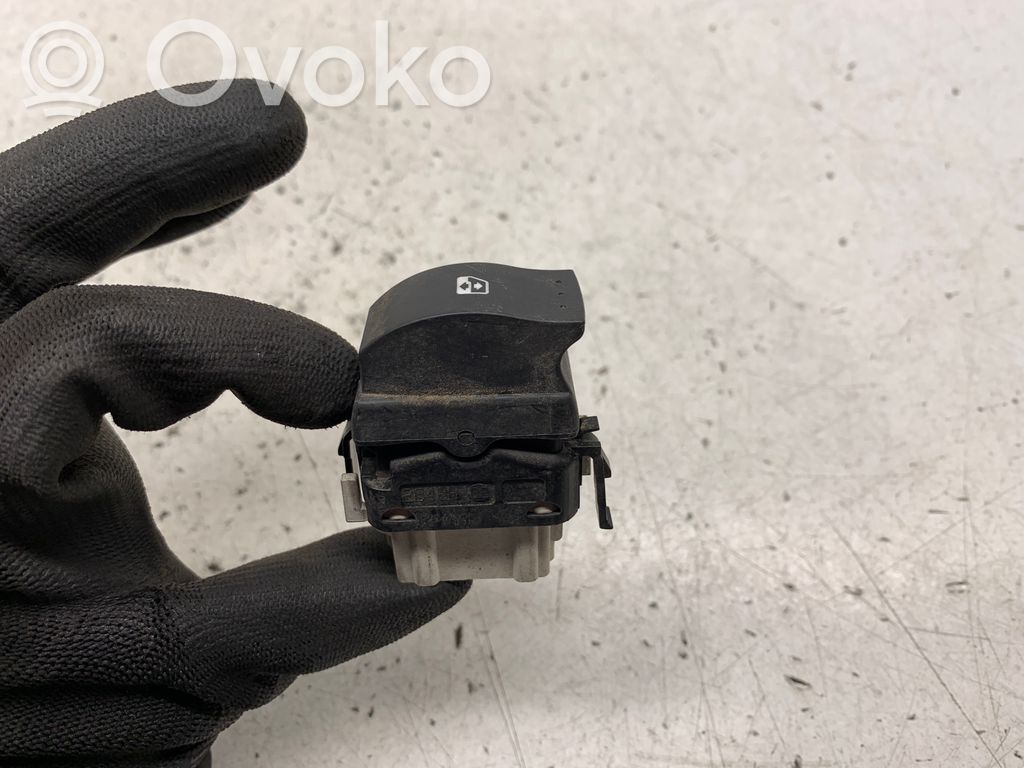 Renault Laguna II Electric window control switch 