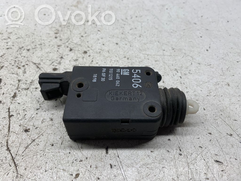 Opel Astra G Central locking motor 