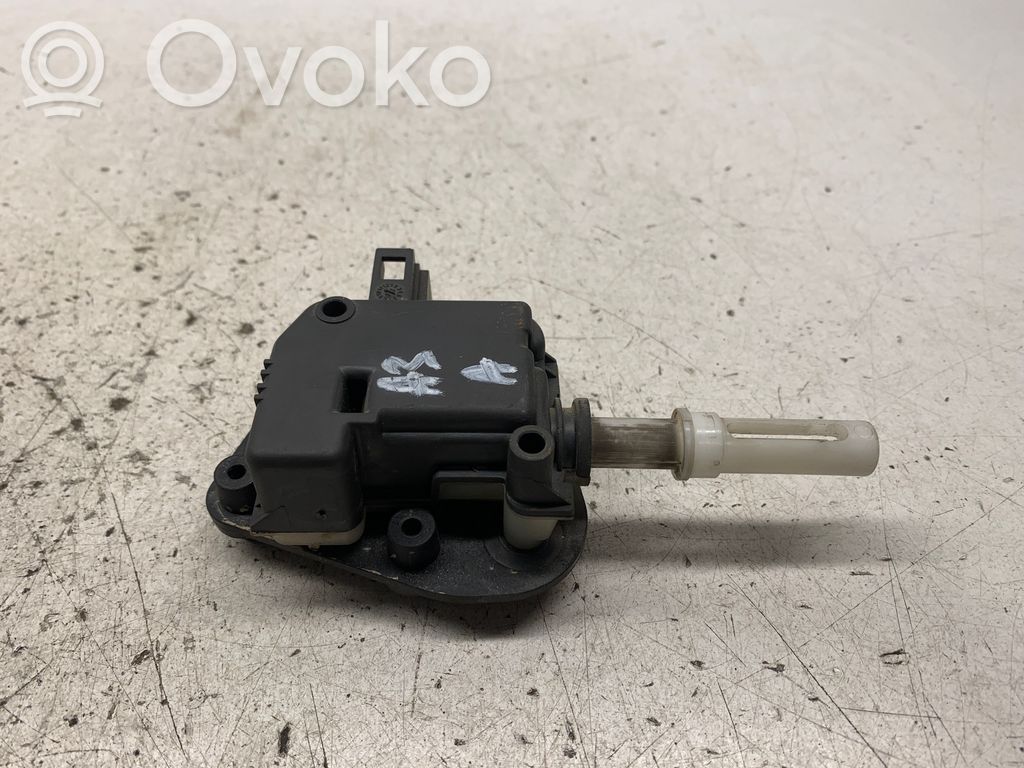 Audi A3 S3 8P Fuel tank cap lock 
