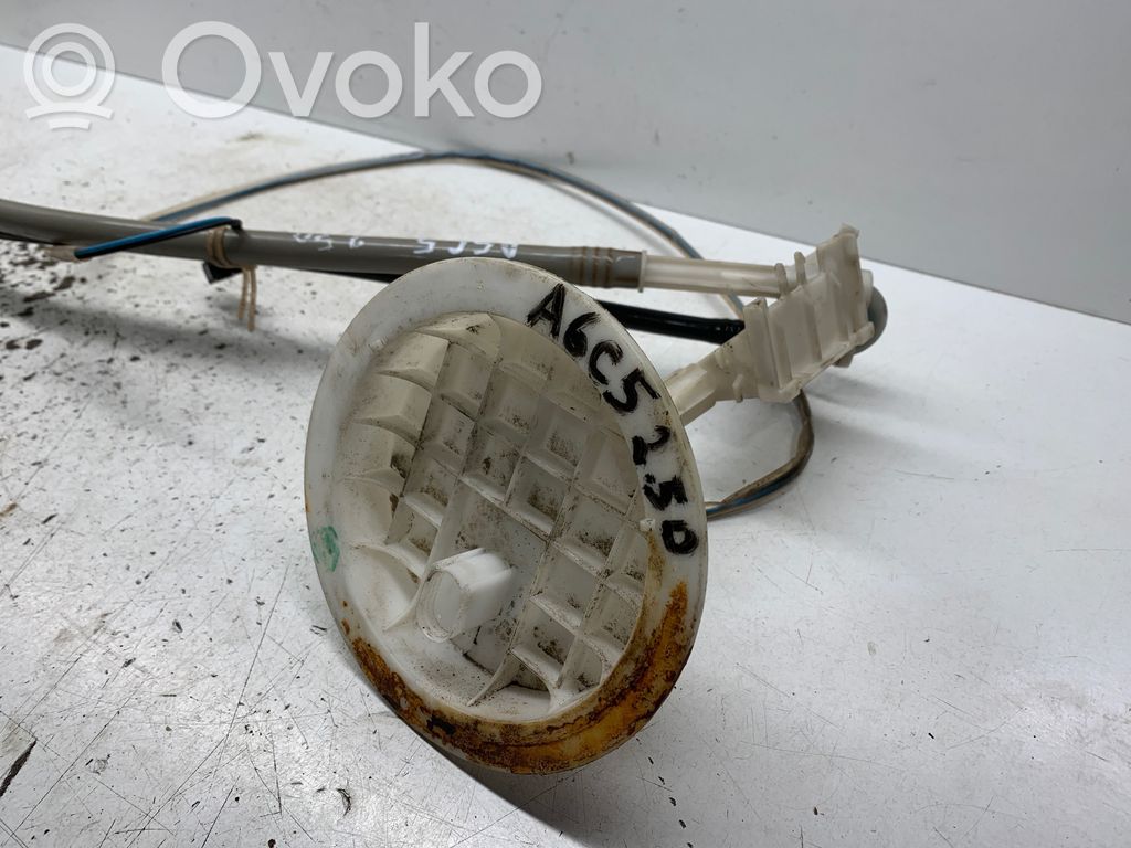 Audi A6 S6 C5 4B Fuel level sensor 