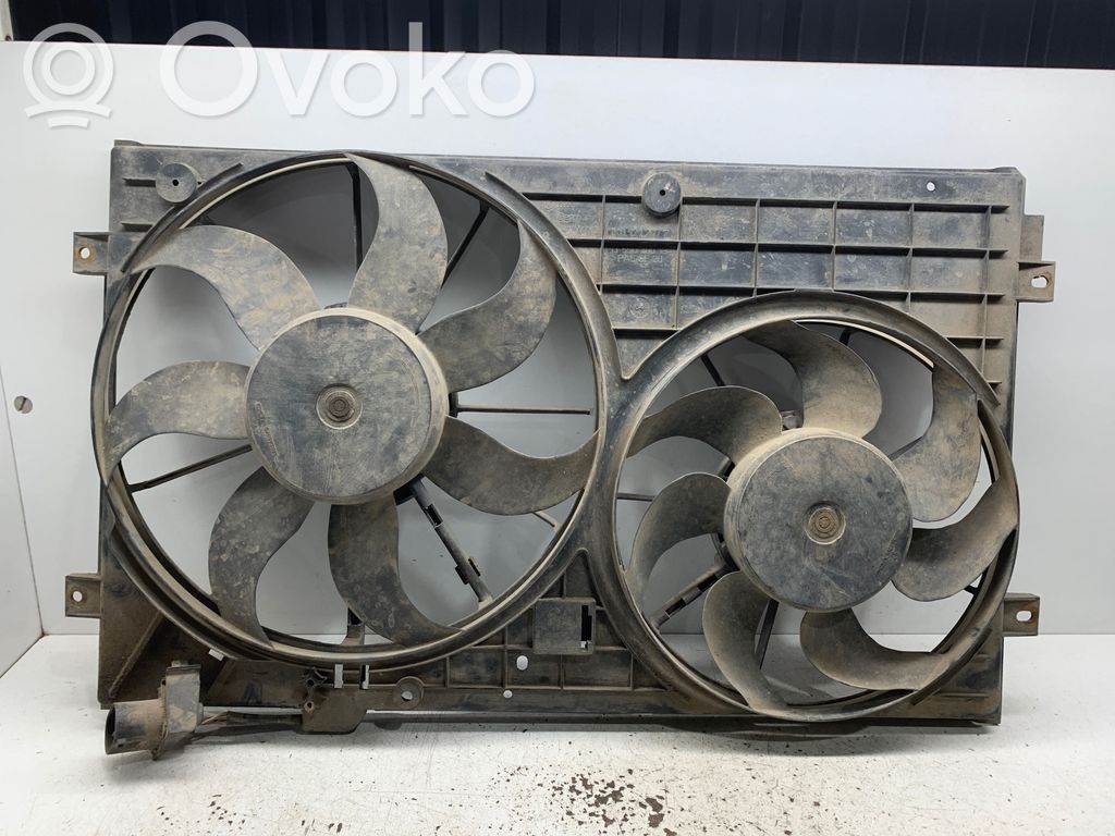 Volkswagen Golf V Elektrisks radiatoru ventilators 