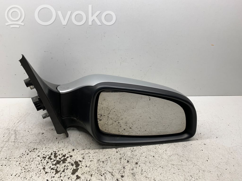 Opel Astra H Elektryczne lusterko boczne drzwi przednich 