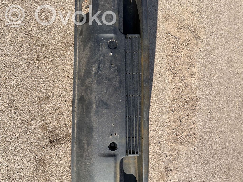 Volkswagen II LT Front bumper 