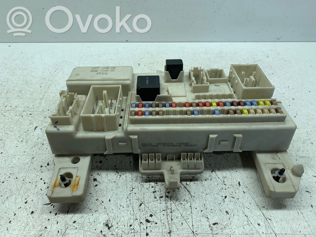 Volvo V50 Módulo de fusible 