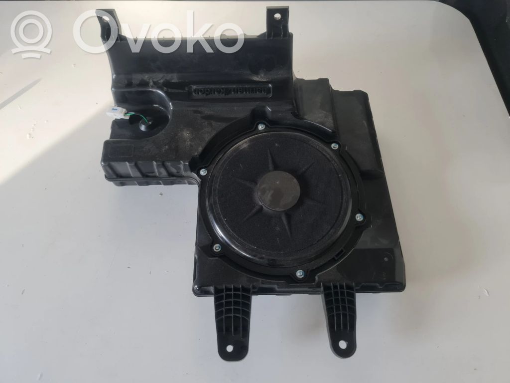 Dodge PickUp RAM SRT-10 Subwoofer speaker 