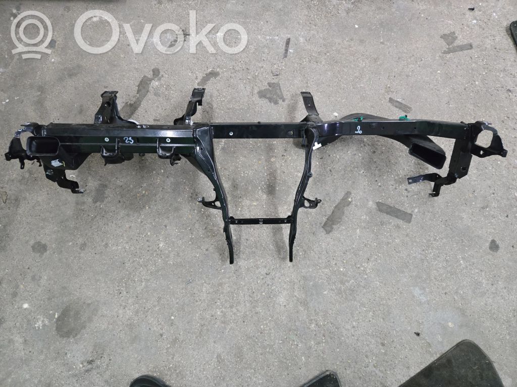 Audi Q7 4M Travesaño/barra de soporte del panel de instrumentos 