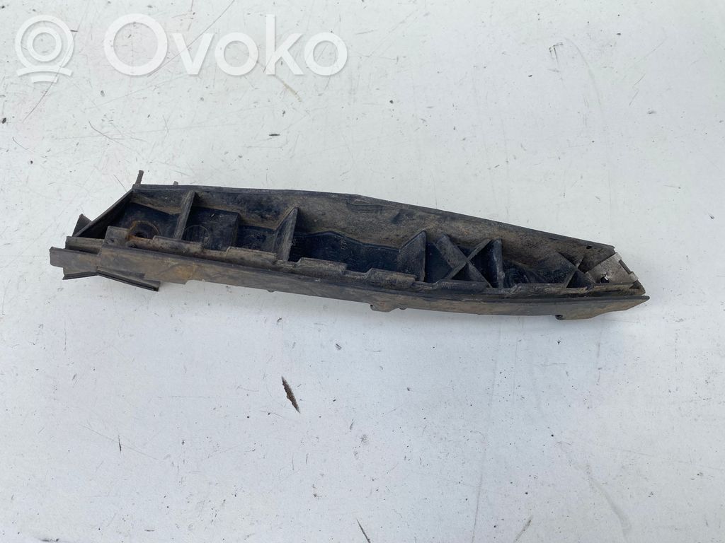 Audi A3 S3 8L Front bumper mounting bracket 