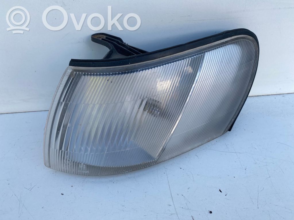 Toyota Corolla E100 Front indicator light 