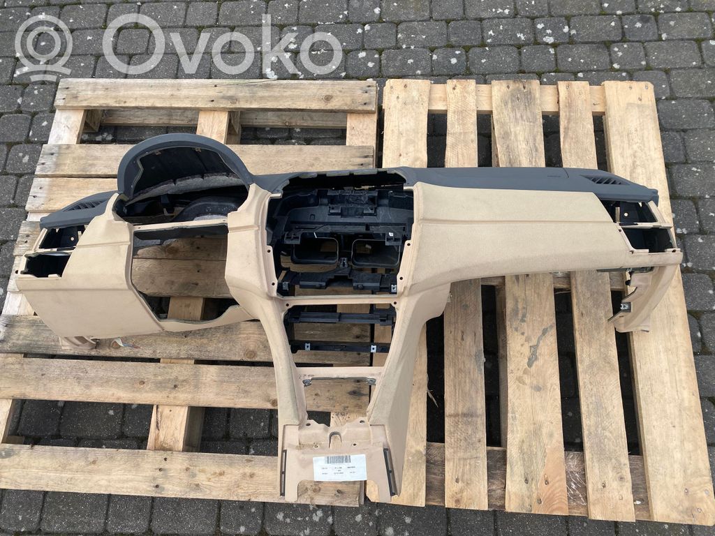 BMW X3 E83 Panelė 