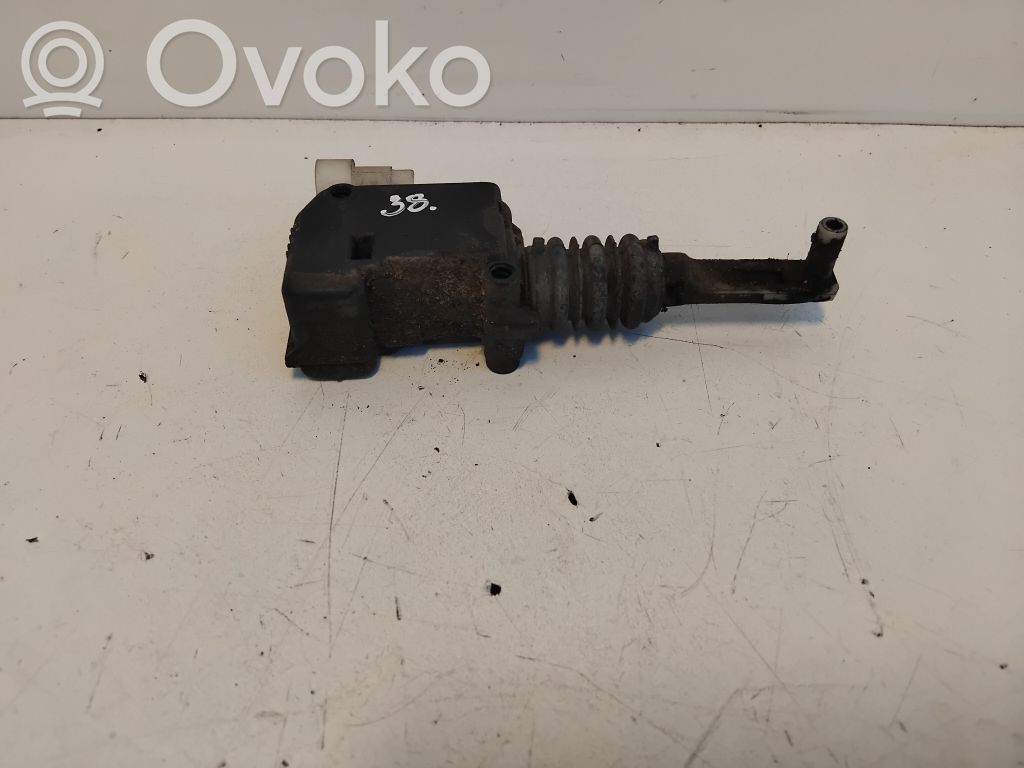 Tesla Model S Serrure de capot 