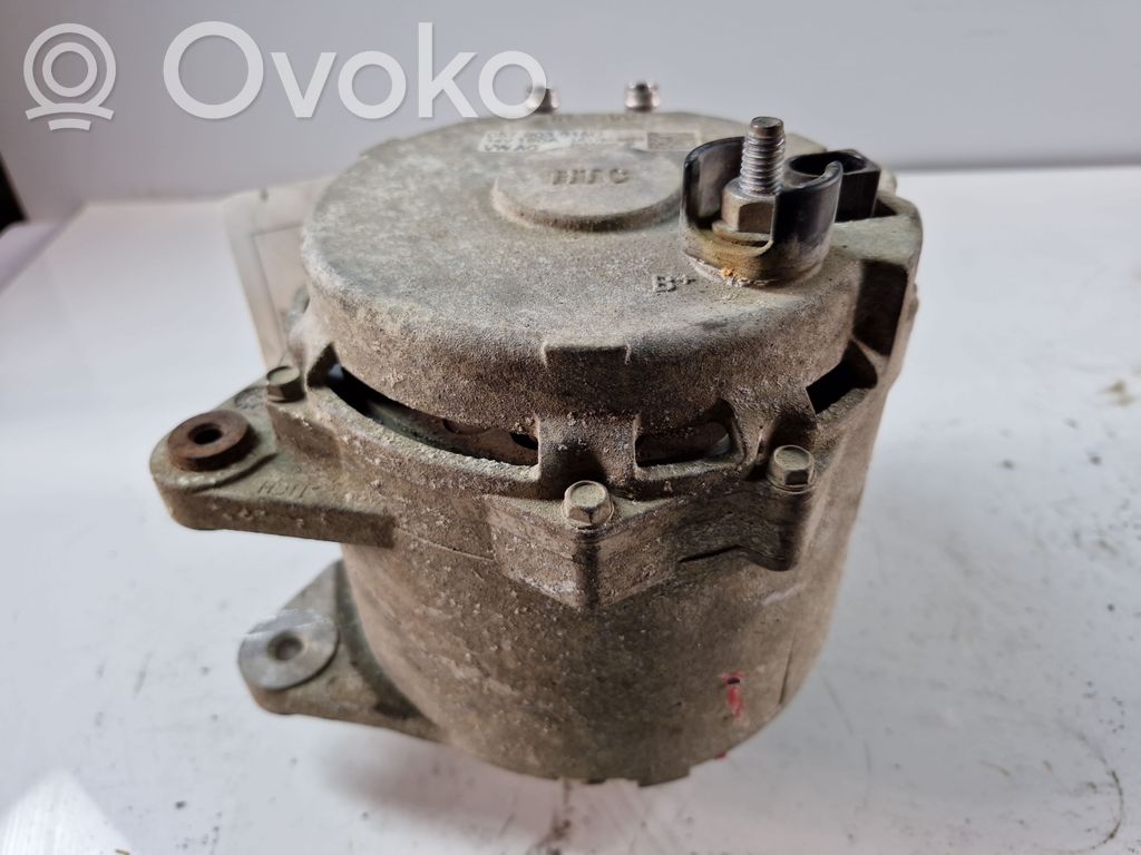 Mercedes-Benz C AMG W203 Alternador 