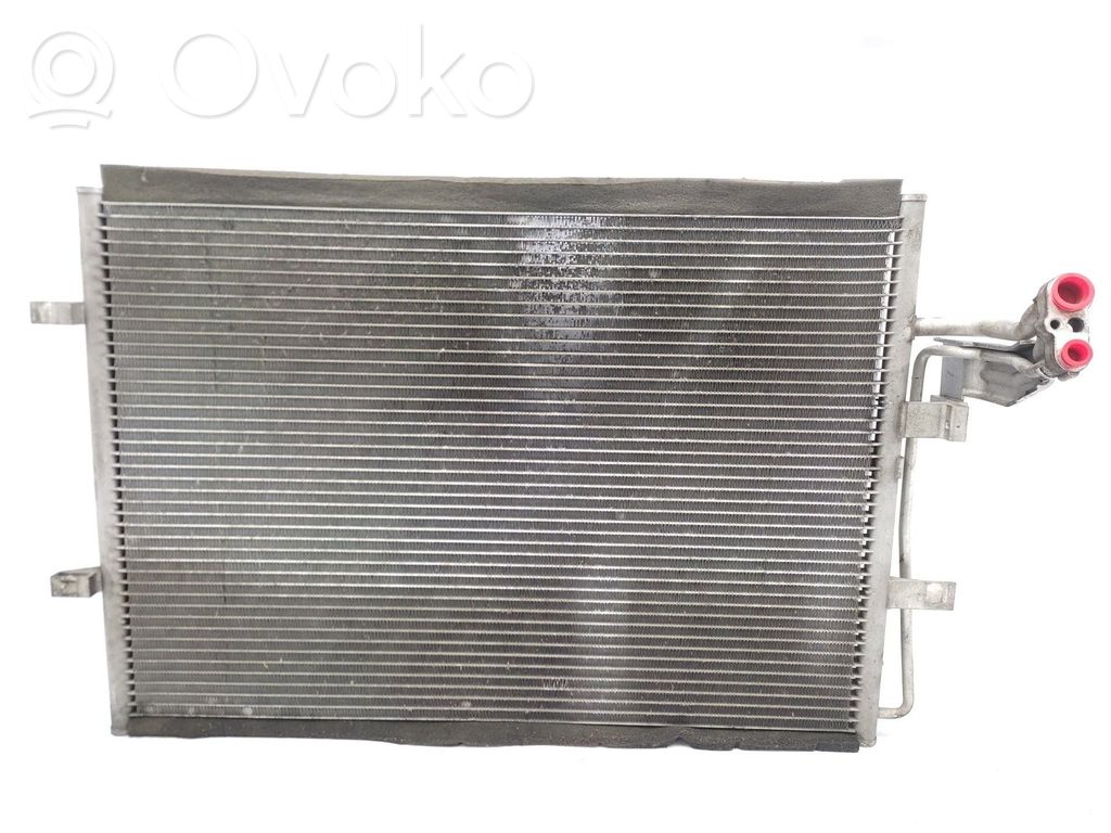 Mazda 5 Jäähdyttimen lauhdutin (A/C) 