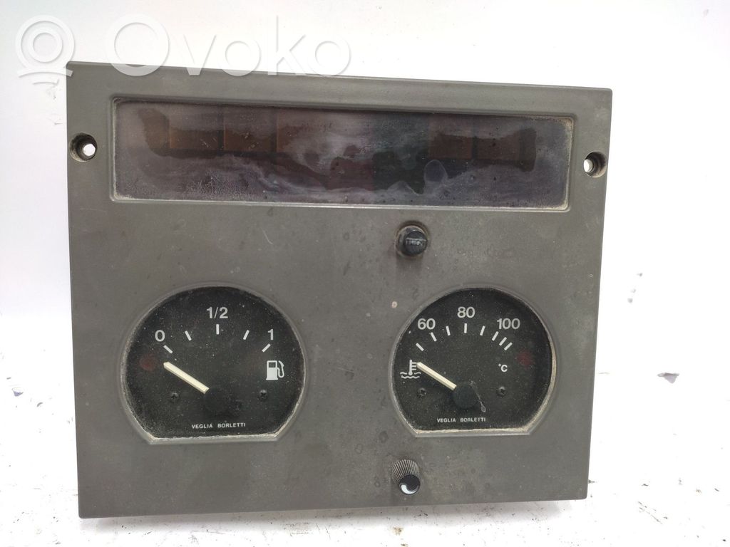 Iveco Daily 1st gen Geschwindigkeitsmesser Cockpit 