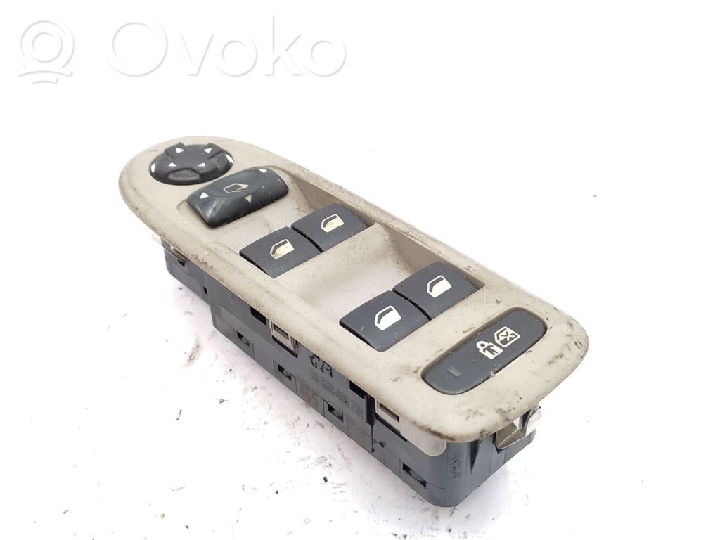 Citroen C5 Electric window control switch 