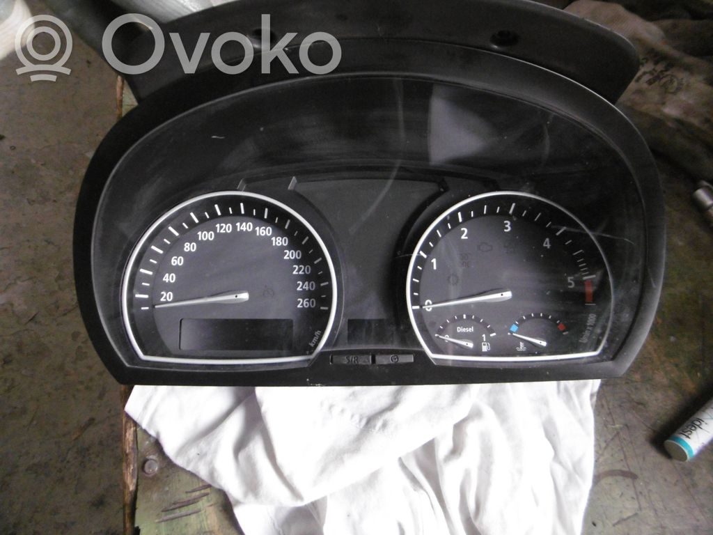 BMW X3 E83 Spidometrs (instrumentu panelī) 