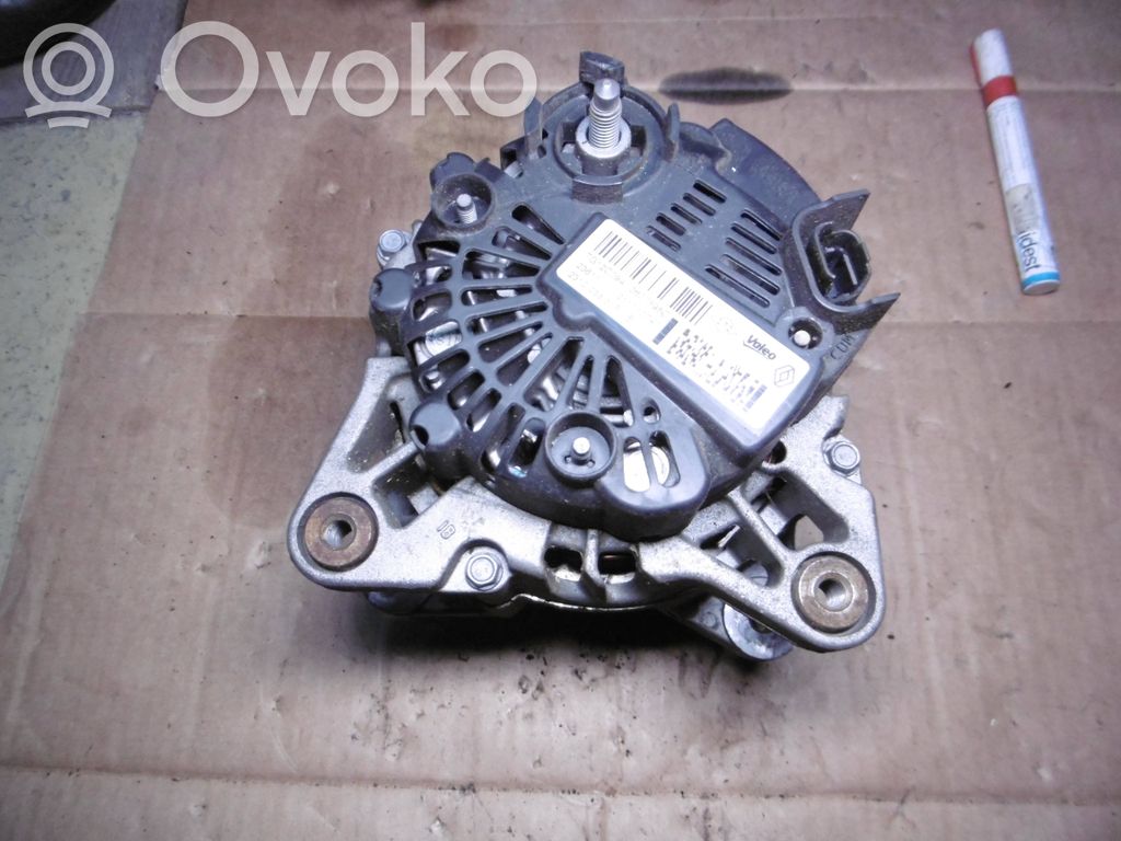 Dacia Duster Generatore/alternatore 