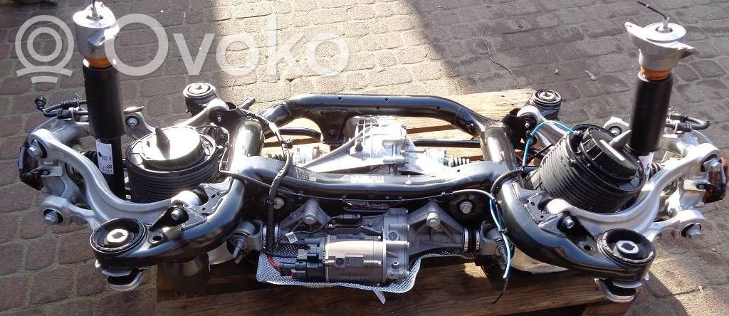 Audi SQ7 Barra stabilizzatrice anteriore/barra antirollio 