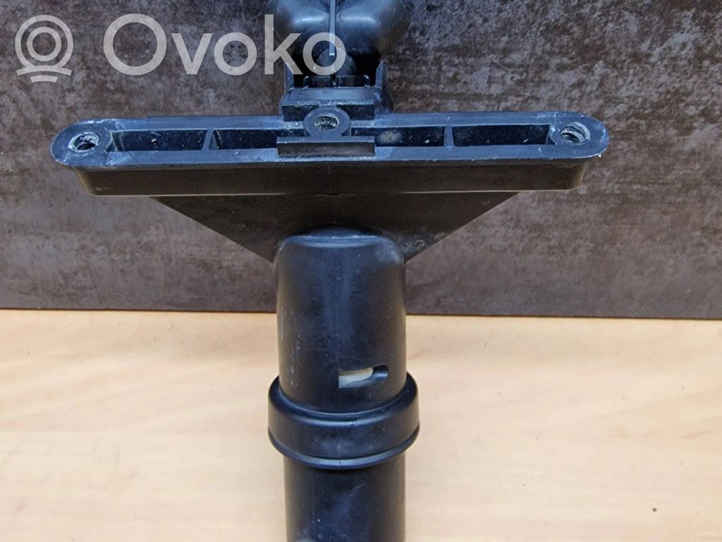 Headlight washer spray nozzle   16321,030606