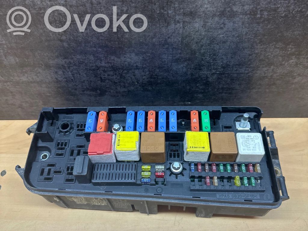 Opel Vectra C Fuse module 