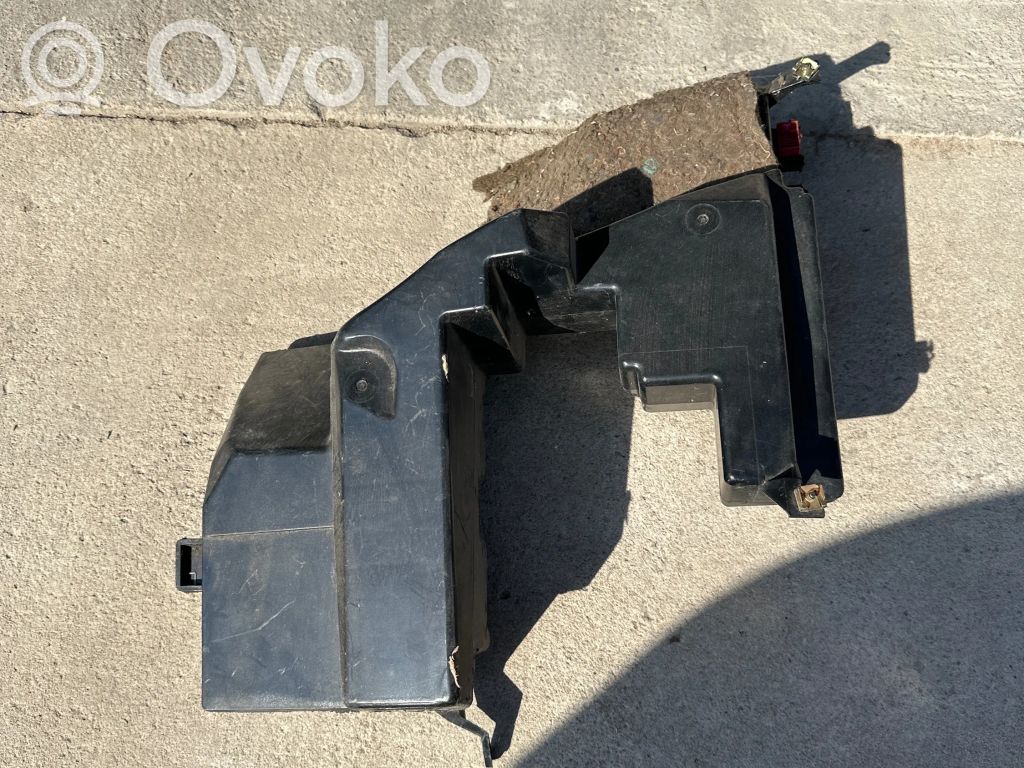 Audi A4 S4 B5 8D Altavoz subwoofer 