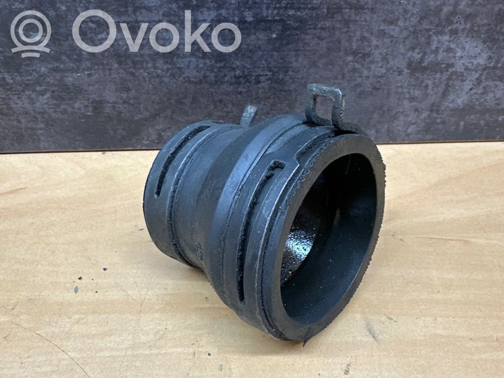 Volkswagen Touran I Oro vamzdis į turbiną 